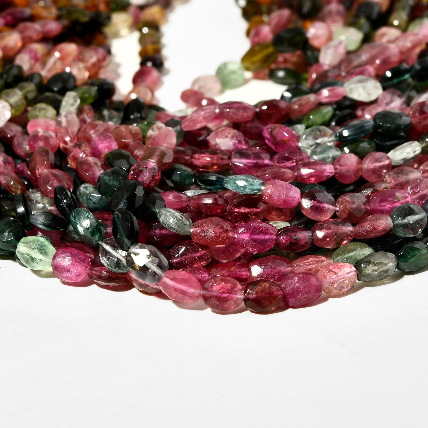 TURMALINA MULTI OVAL FACETADA AAA 7x5 MM – 1 FIO – 40CM