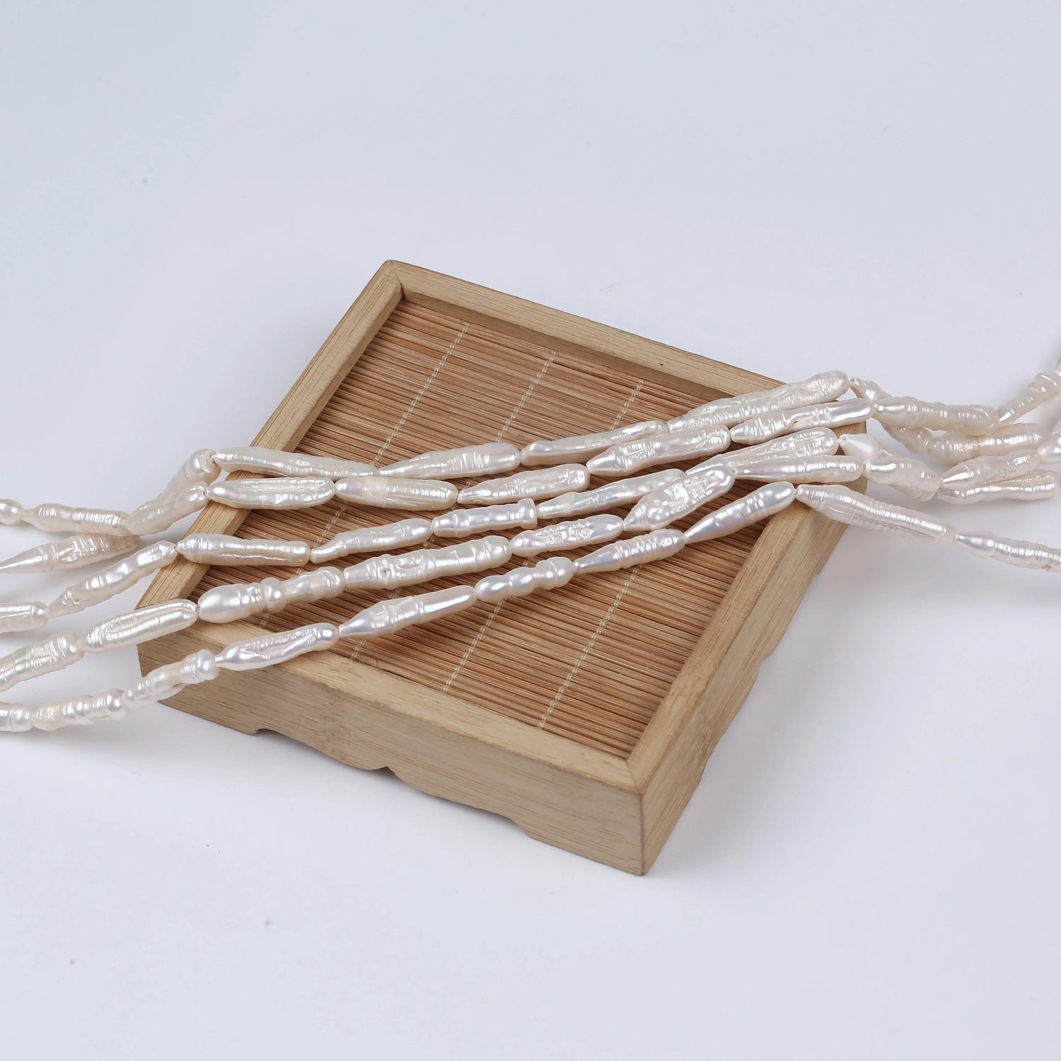 PEROLA BIWA 7-8 MM - 1 FIO -38CM