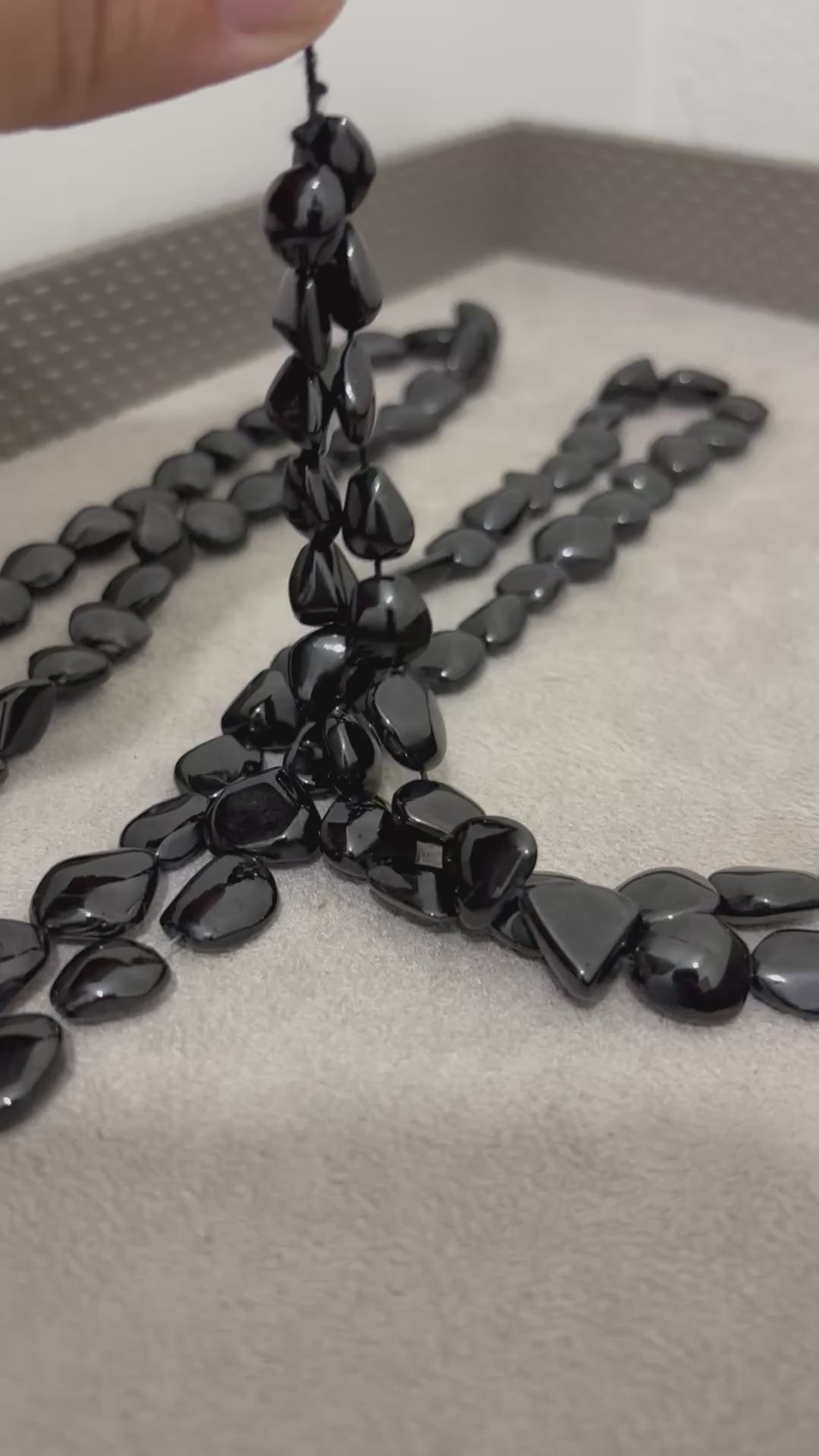 ESPINÉLIO NUGGETS 12-15MM - 40 CM - 1 FIO