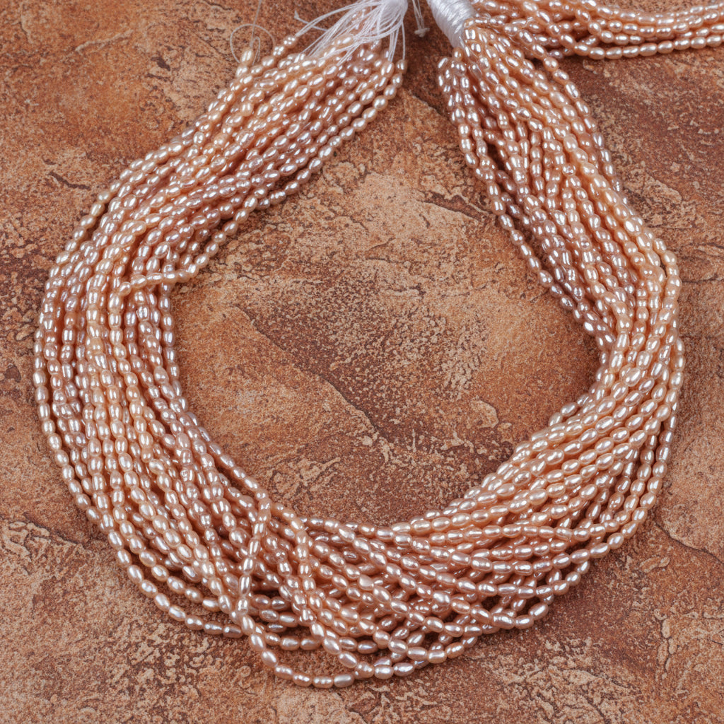Fio de Pérola Arroz Natural AA 2.5–3mm – 38cm para Joalheria Delicada