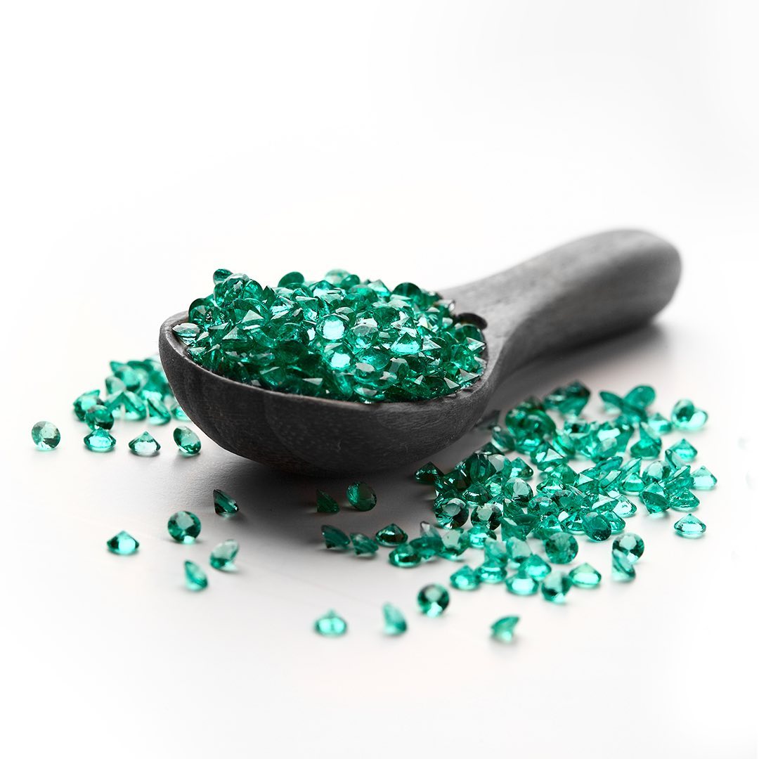 Esmeralda Lapidada Calibrada Natural: Oval, Gota, Retangular, Redonda e Octogonal | Sachi