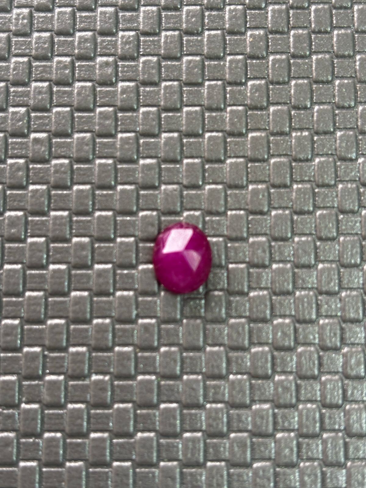 CALCEDONIA NATURAL OVAL FACETADA 8X10MM