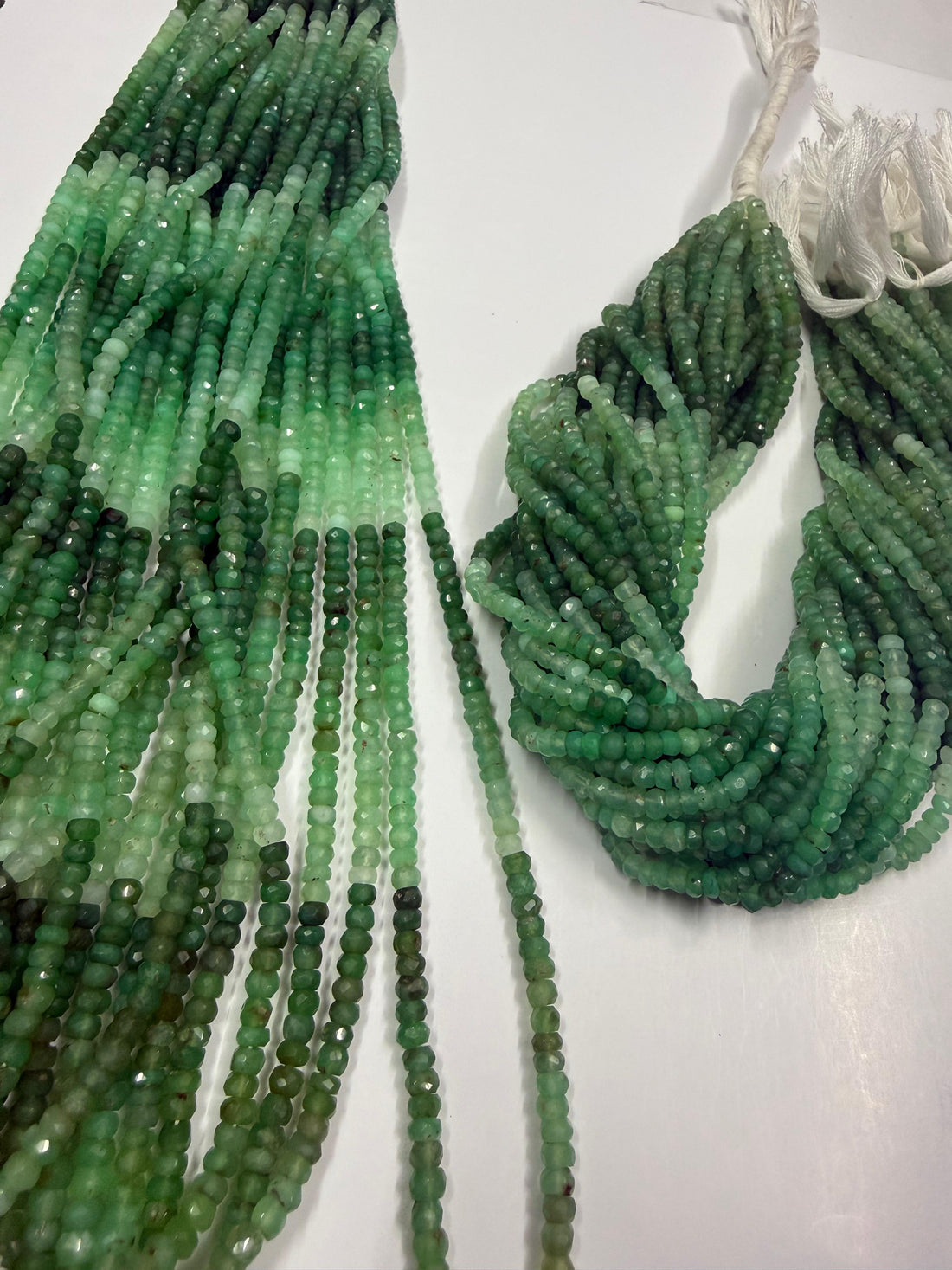 Crisoprázio Botão Facetado 4-4.5 mm - 1 Fio 38 cm