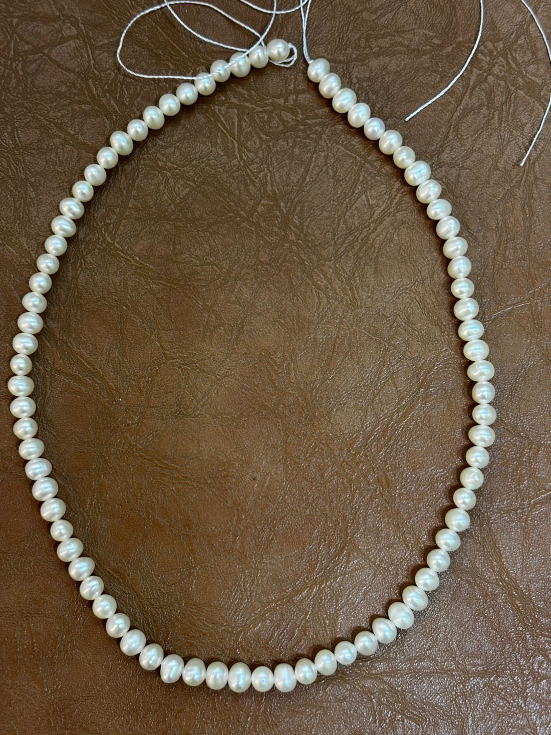 PEROLA NATURAL 5.5-6.5MM- 78PEÇAS-40CM