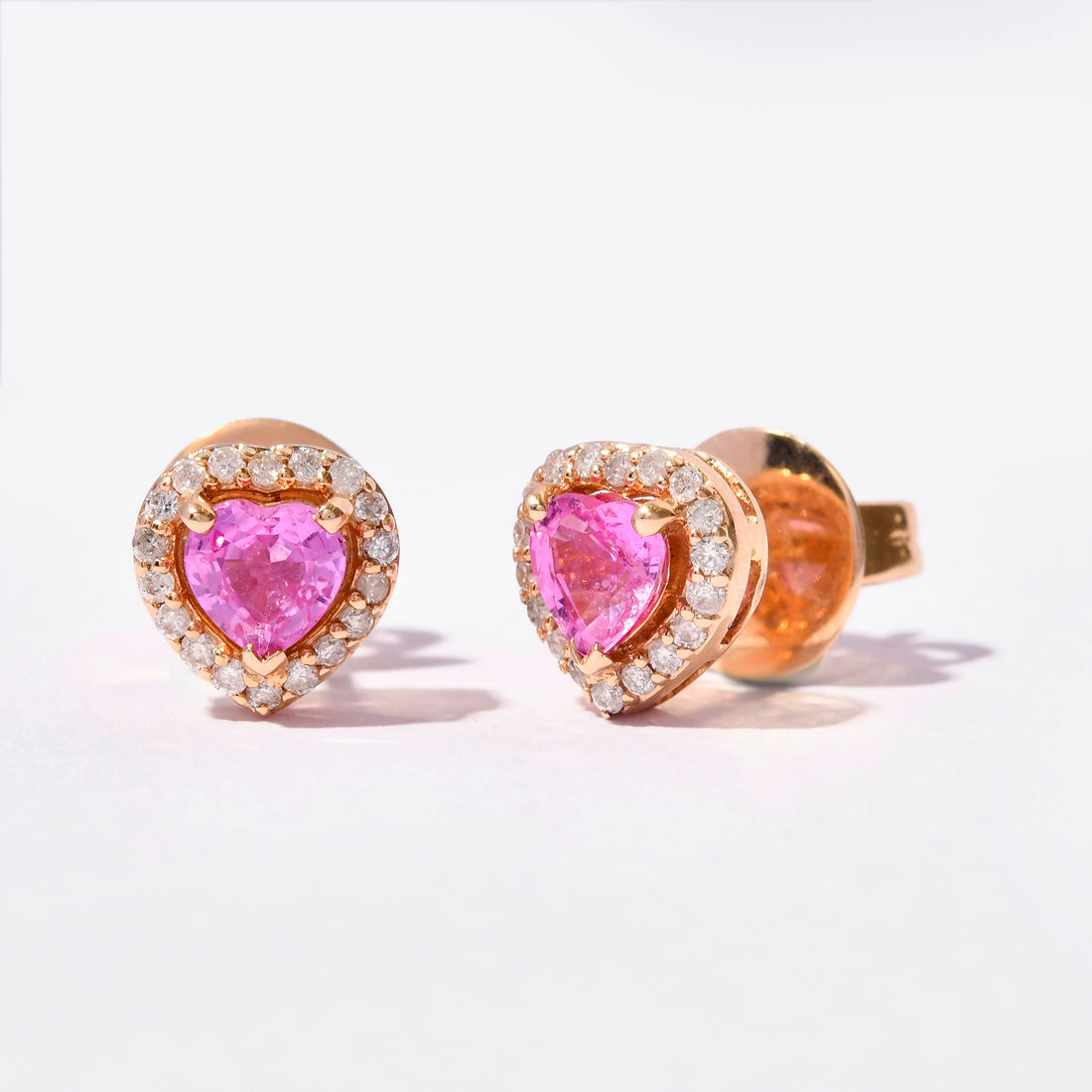 Brinco Stud Coração Safira Rosa e Diamantes