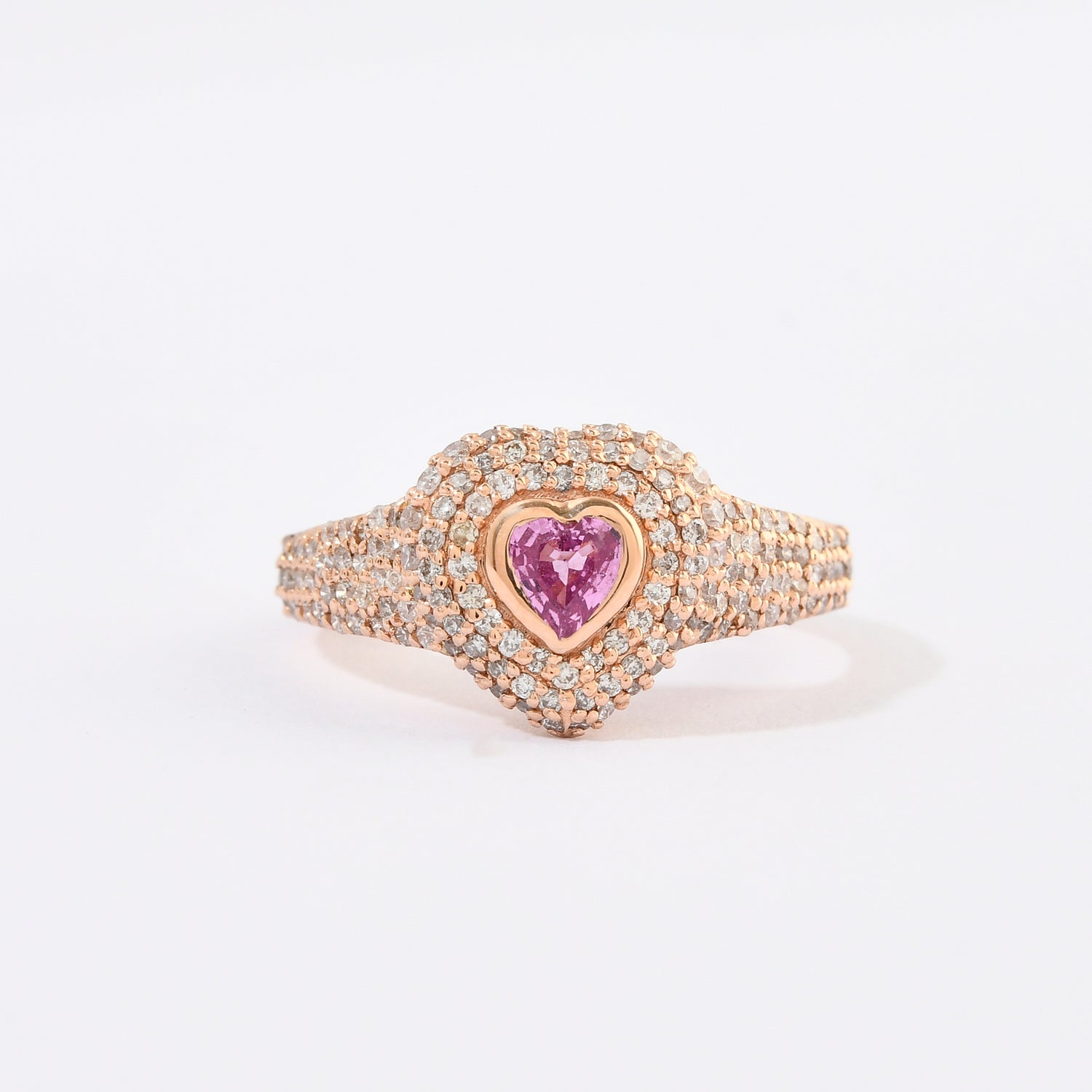 Anel Pinky Heart Pave Bezel Set Safira Rosa e Diamantes