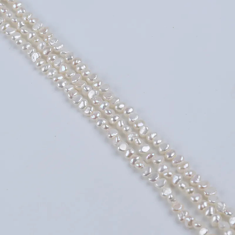 Perolas Grades  B ate AAA 4-5 mm - 1 Fio - 40 cm