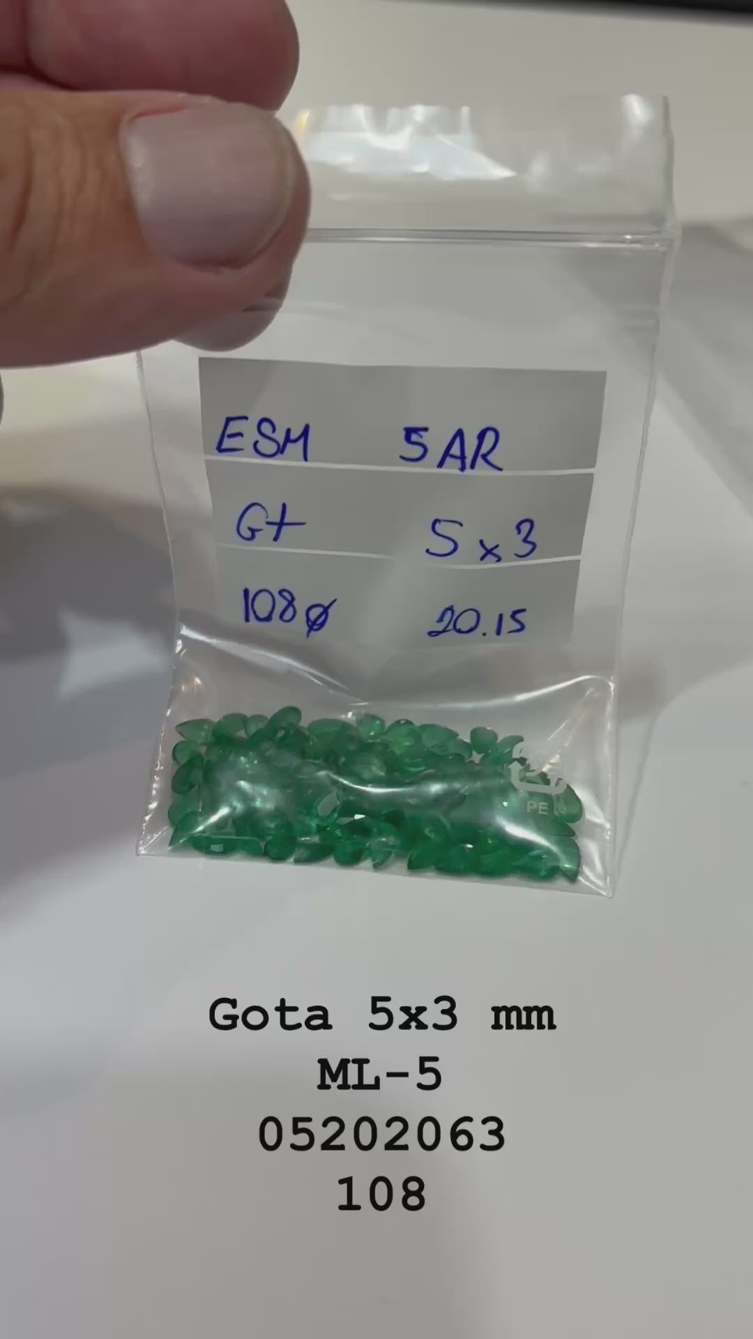 Esmeralda Gota 5x3 mm ML-5 5AR -Lote 20.15 cts - 108 Pedras Calibradas – Alta Qualidade para Joalheria