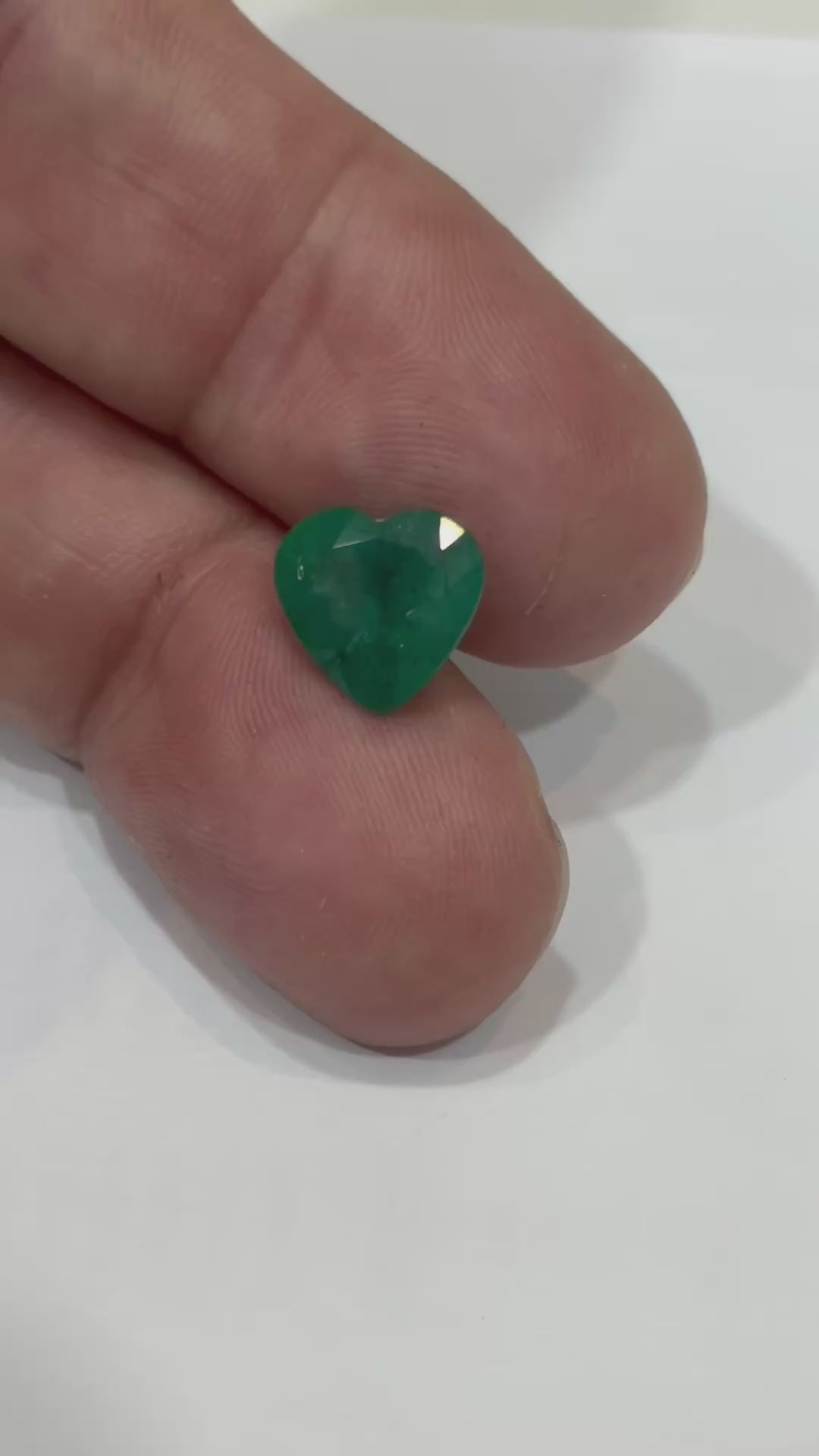 Esmeralda Coração 9.5 mm Natural 2.94 cts | Pedra para Joalheria